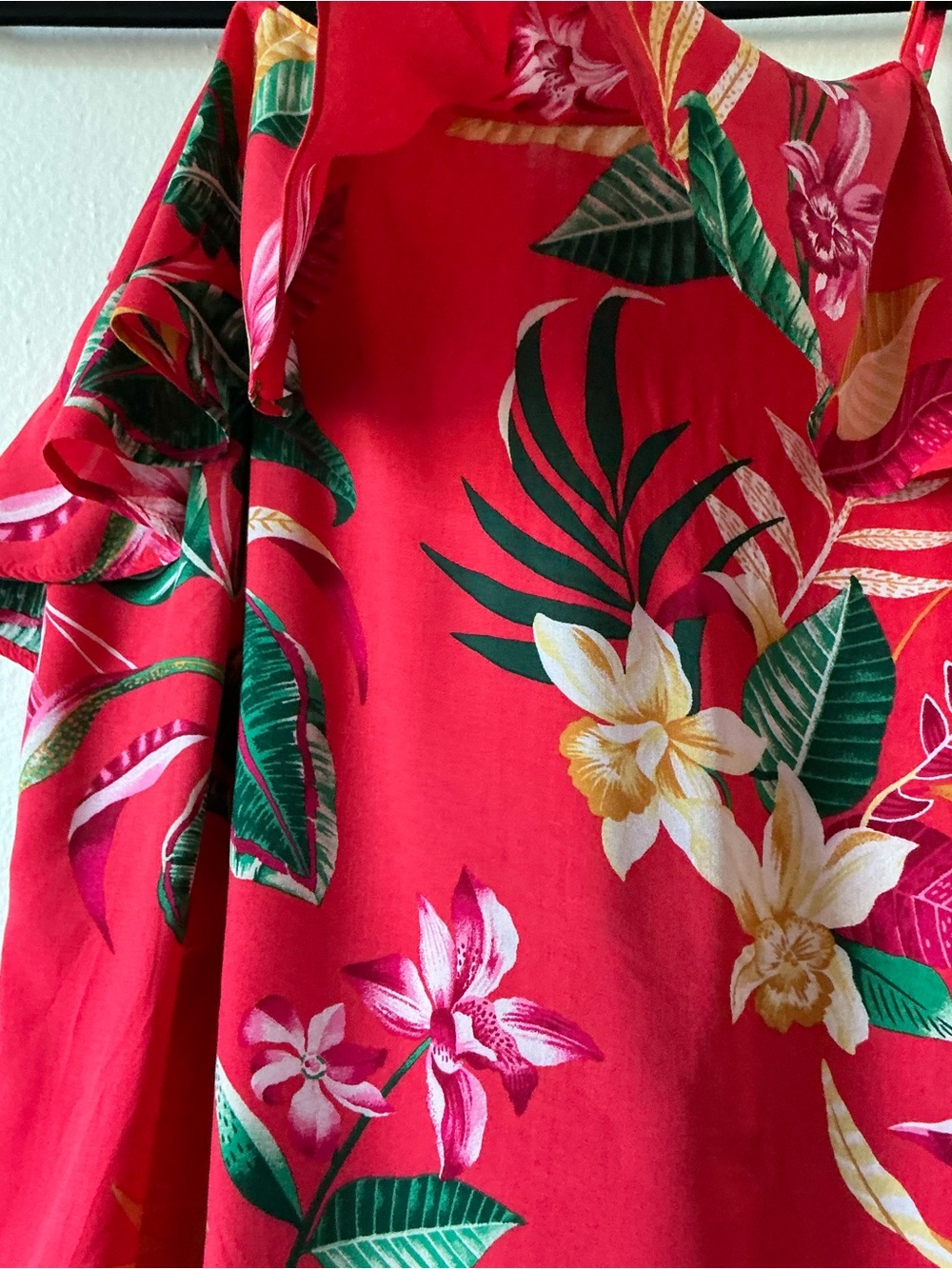 Old Navy Red Tropical Floral Cold-Shoulder Ruffle Top Size M - Picture 8 of 8